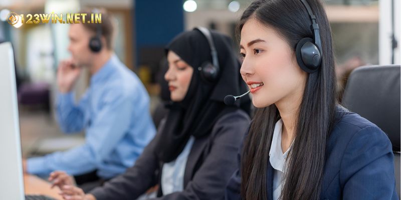 Nên liên hệ với dịch vụ cskh 123WIN khi nào?
