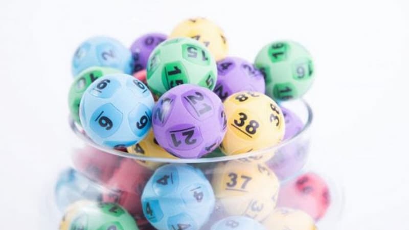 Rông bạch kim Rông bạch kim