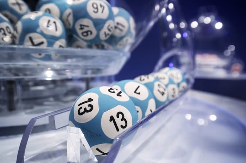 Rông bạch kim Rông bạch kim